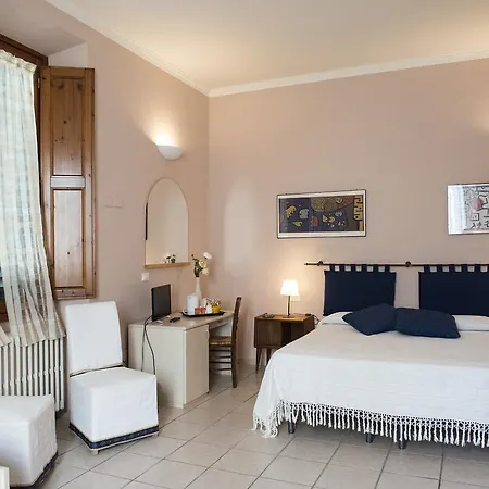 Benedetta Konukevi 3*